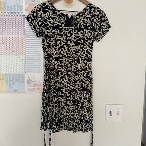 Vintage Hawaii Elegant Black and Cream Patterned Dress